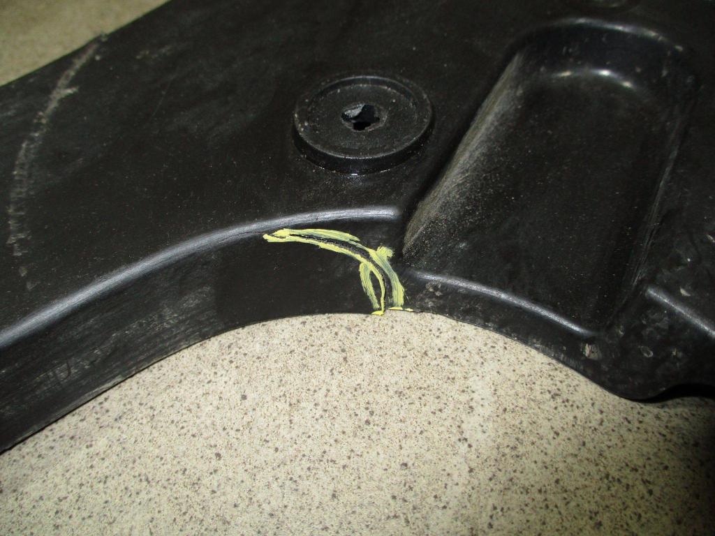 Кронштейн заднего бампера правый, 1000 рублей, Пермь