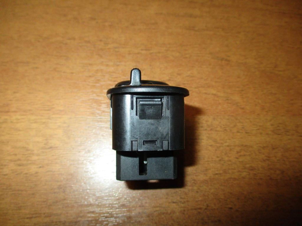 Переключатель регулировки зеркала, 500 рублей, Пермь