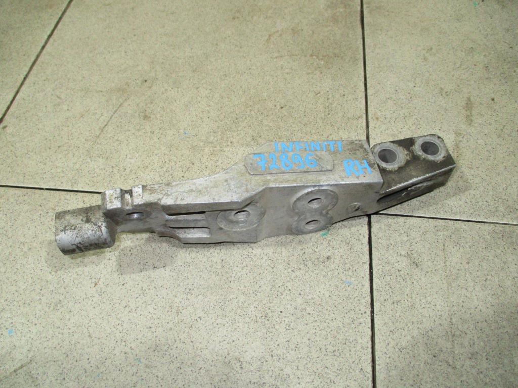 Кронштейн опоры двигателя, 900 рублей, Пермь