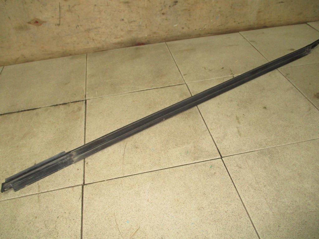 Накладка стекла переднего правого, 1100 рублей, Пермь