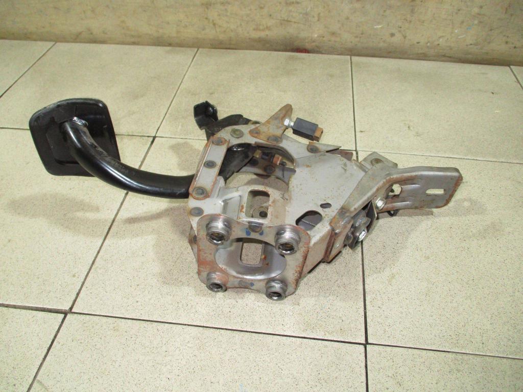 Педаль тормоза, 1000 рублей, Пермь