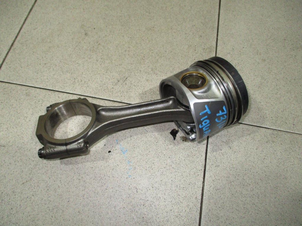 Поршень с шатуном, 4700 рублей, Пермь