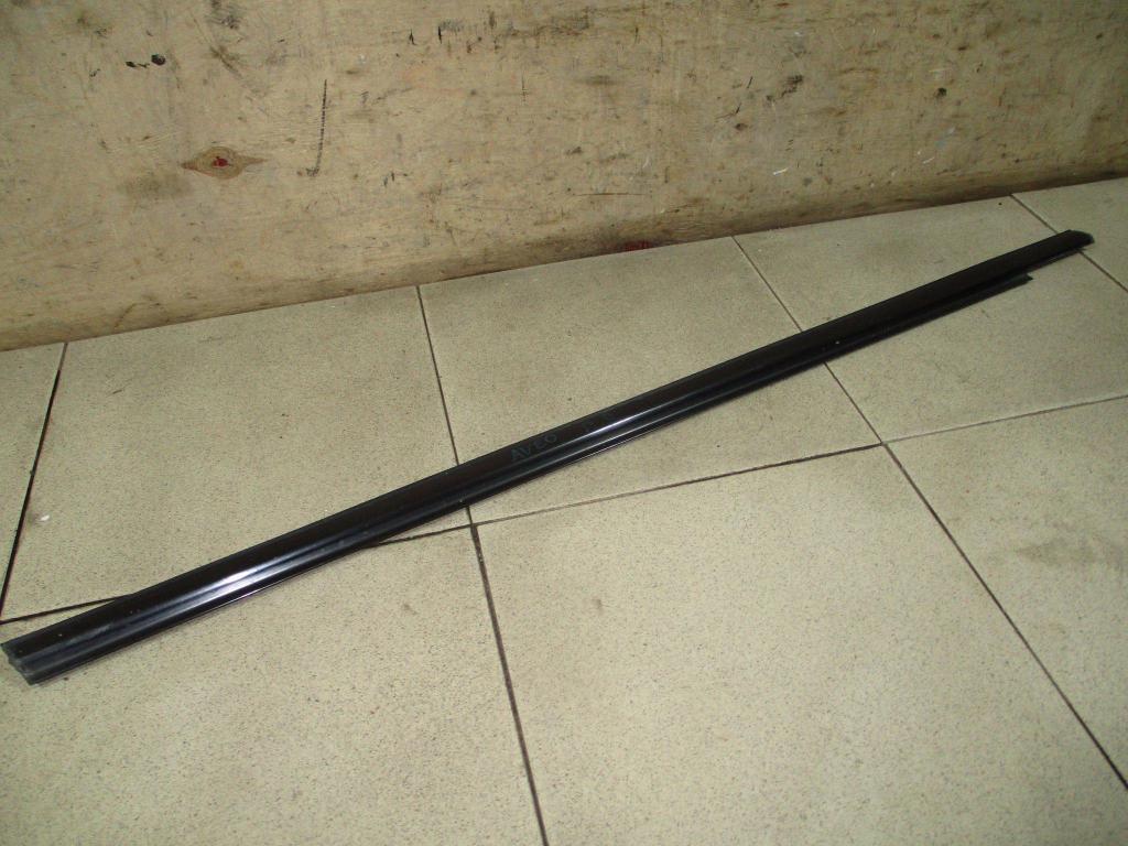 Накладка стекла переднего правого, 700 рублей, Пермь