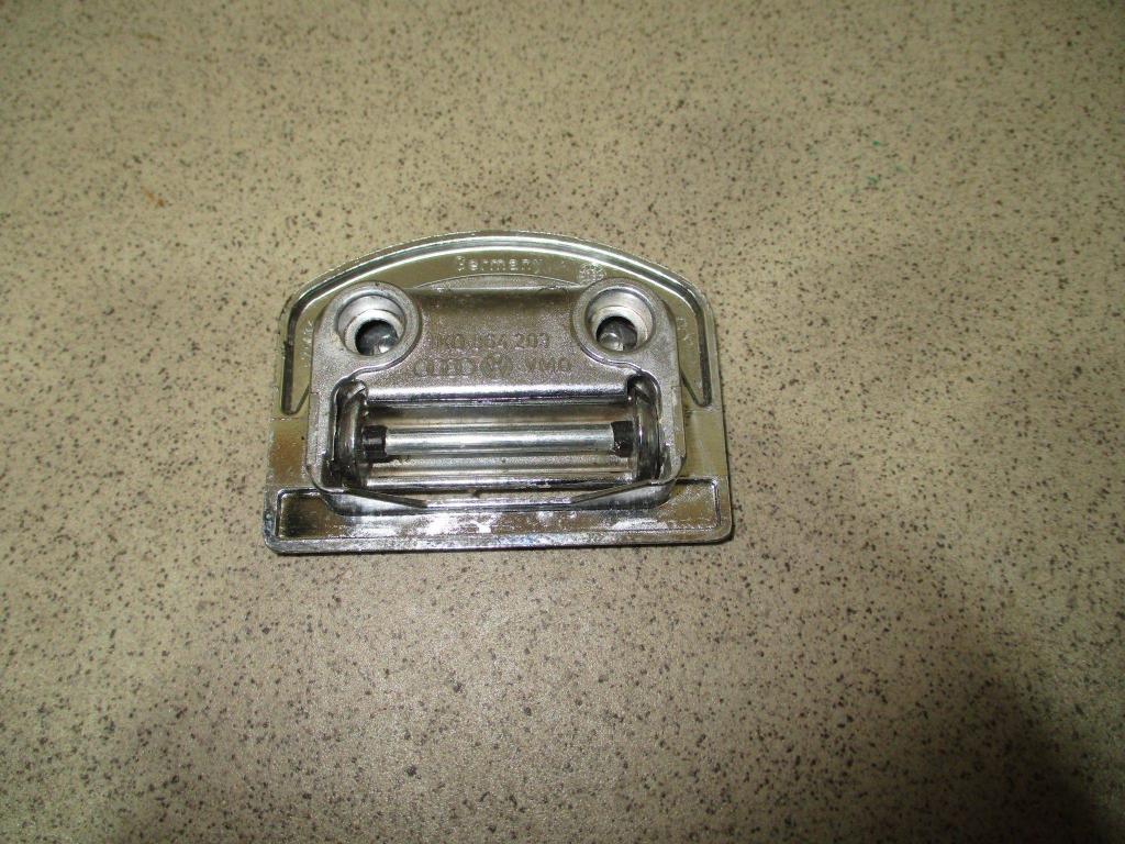 Крючок крепежный, 500 рублей, Пермь