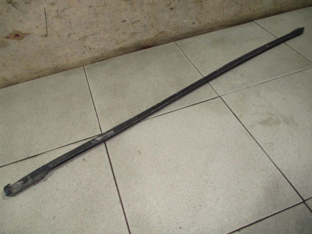 Накладка стекла переднего правого, 1100 рублей, Пермь