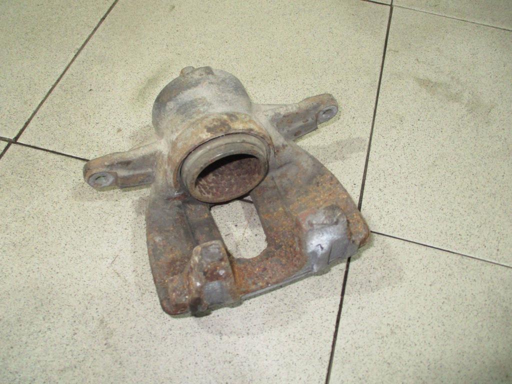 Суппорт передний правый, 1000 рублей, Пермь