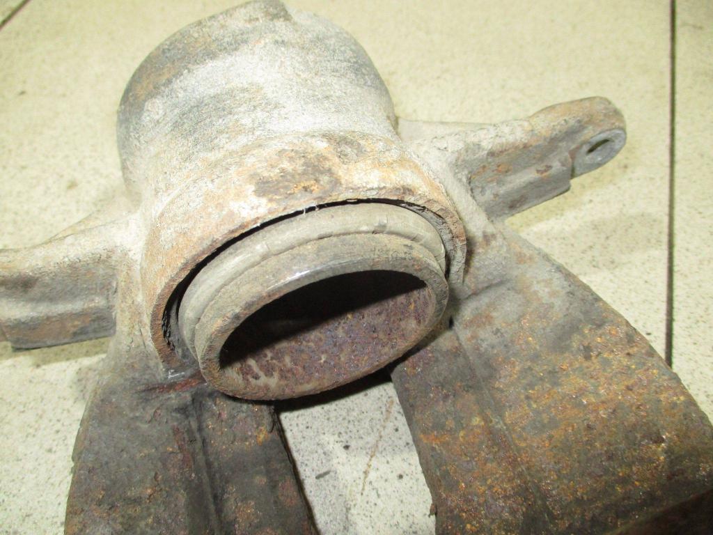 Суппорт передний правый, 1000 рублей, Пермь