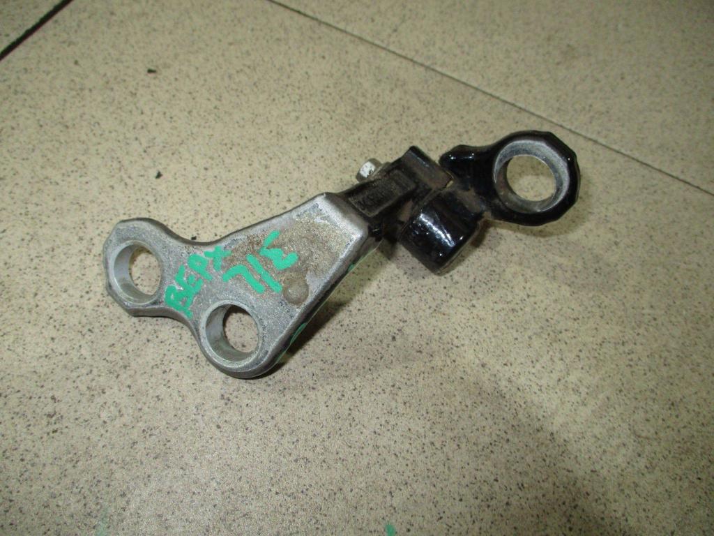 Петля двери задней левой верхняя, 500 рублей, Пермь