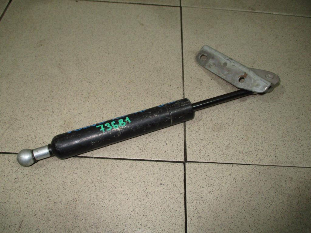 Амортизатор двери багажника, 500 рублей, Пермь