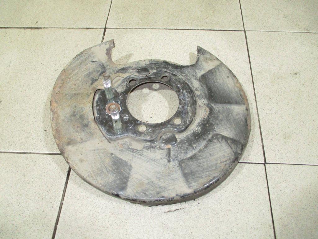 Щит опорный задний правый, 1000 рублей, Пермь