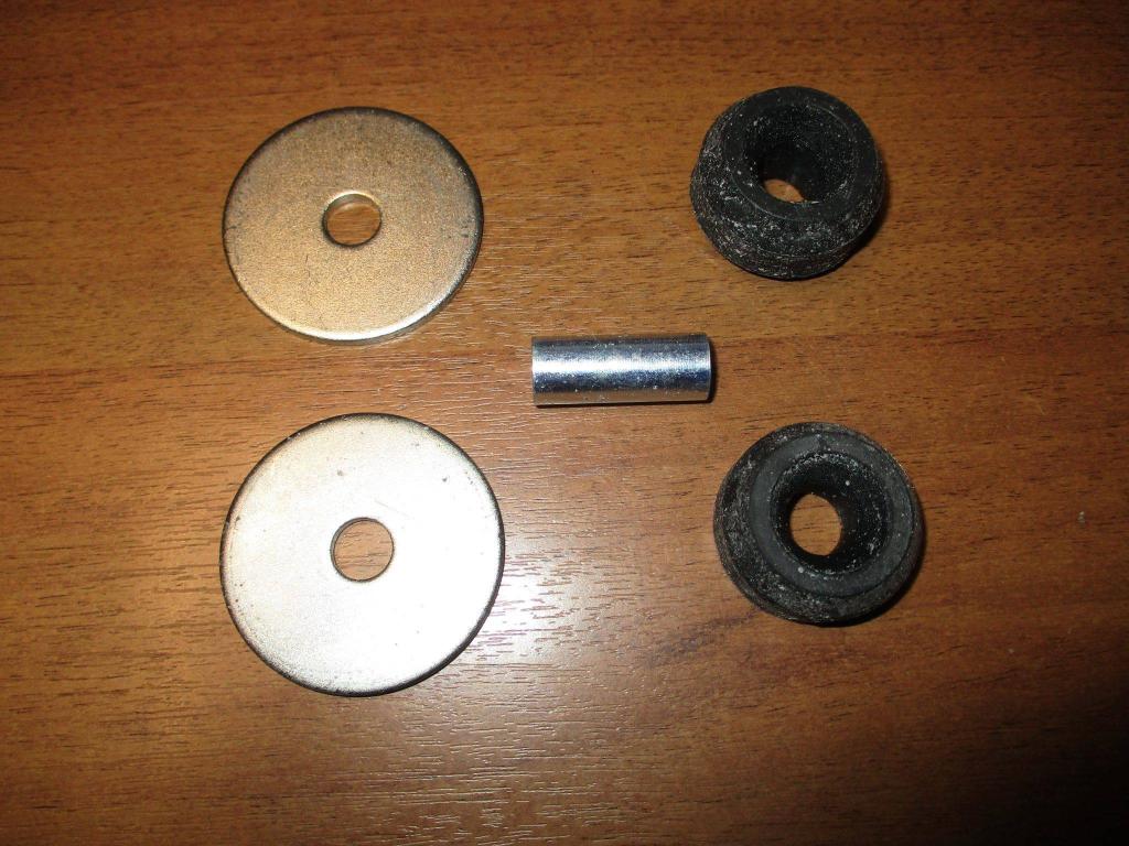 Пыльник заднего амортизатора, 700 рублей, Пермь