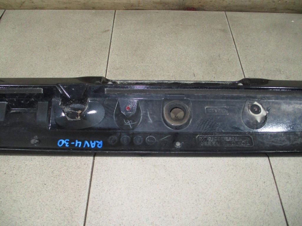 Спойлер двери багажника, 4000 рублей, Пермь