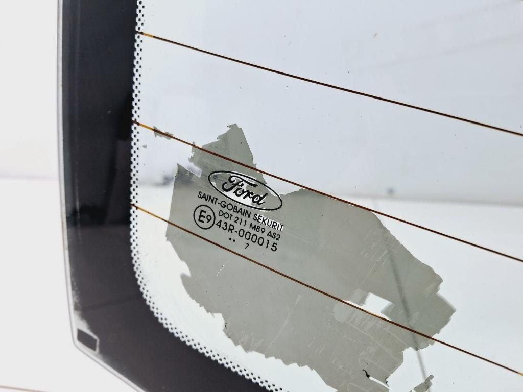 Стекло заднее, 2500 рублей, Пермь