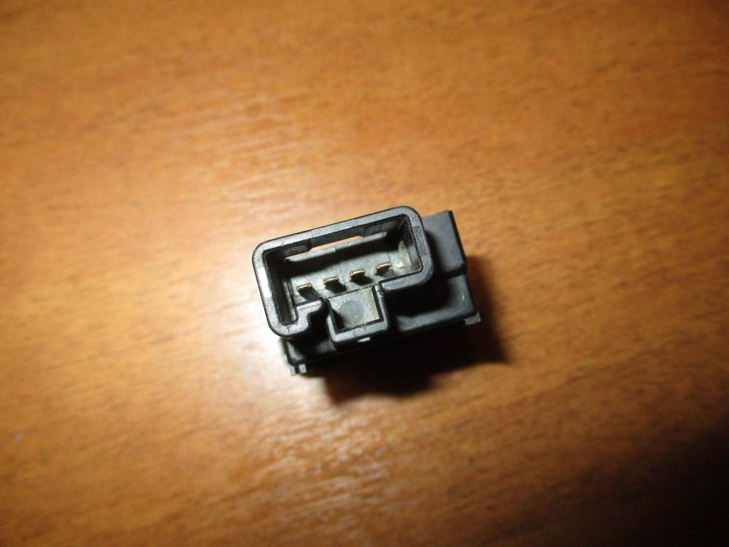 Кнопка открывания лючка бензобака, 550 рублей, Пермь