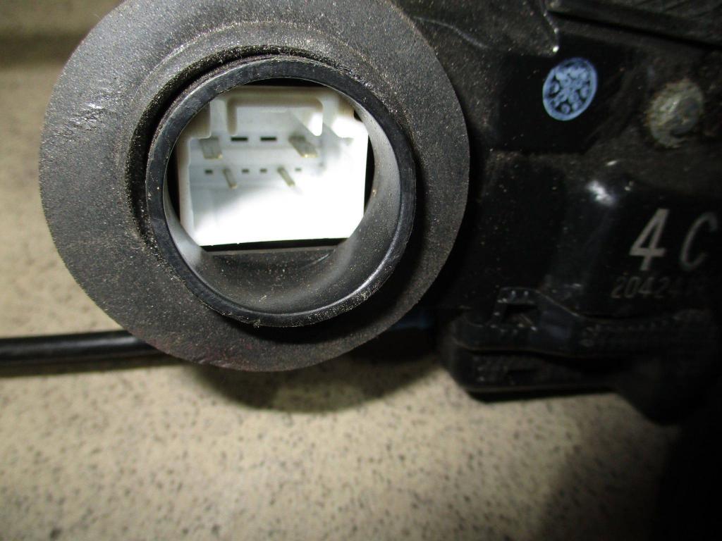 Замок двери задней правой, 1000 рублей, Пермь