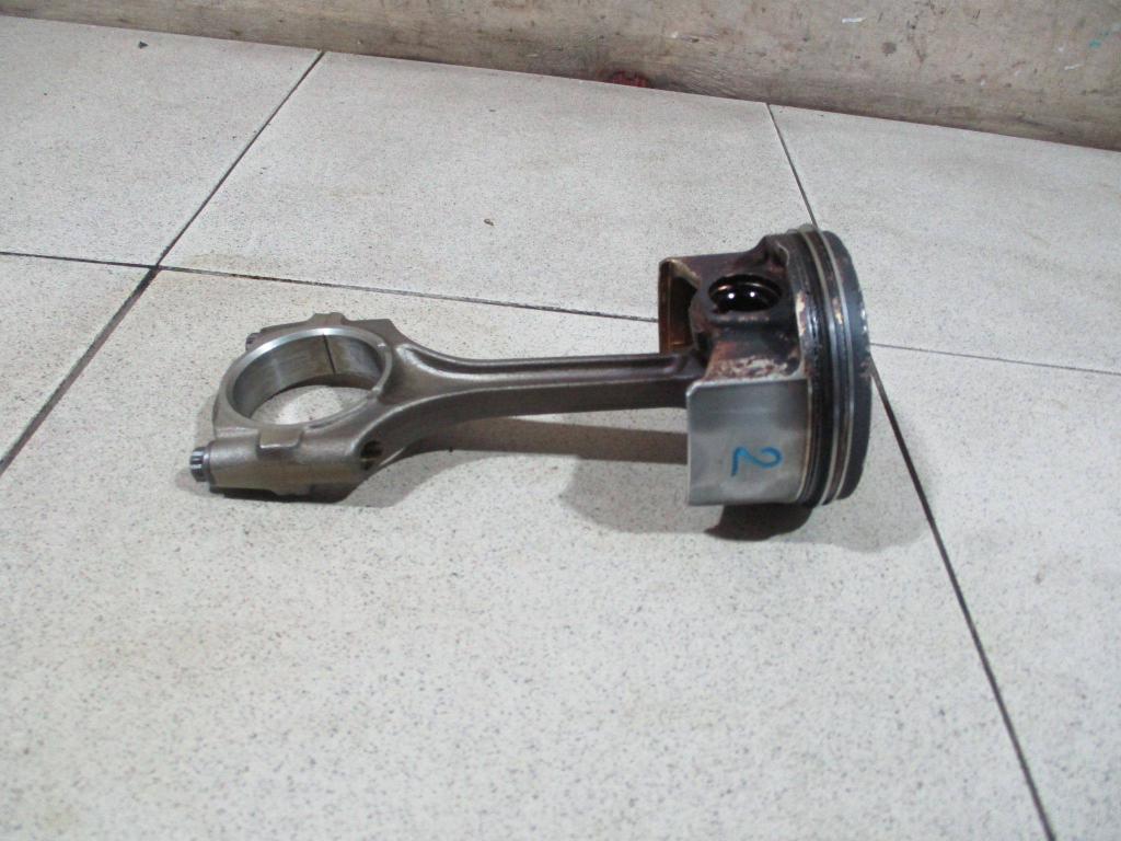 Поршень с шатуном, 2100 рублей, Пермь