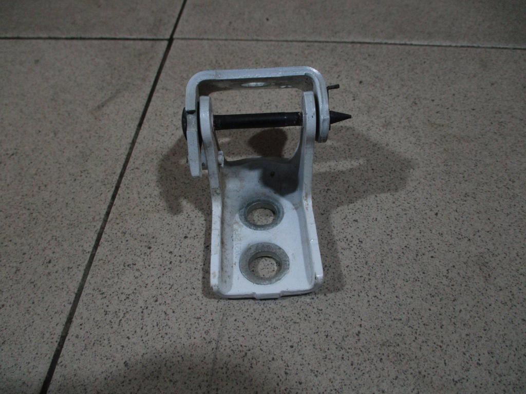 Петля двери задней правой нижняя, 500 рублей, Пермь