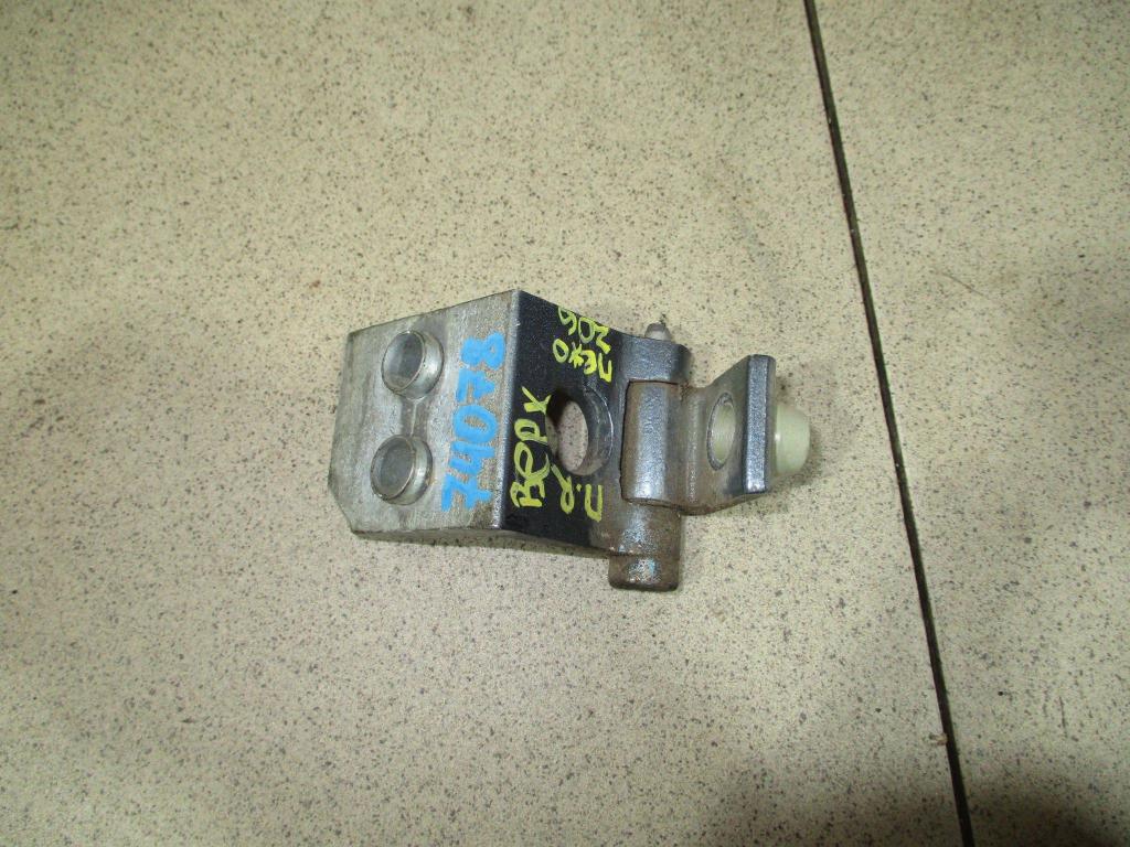 Петля двери передней, 500 рублей, Пермь