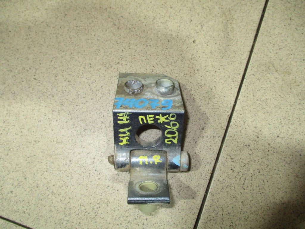 Петля двери передней, 500 рублей, Пермь