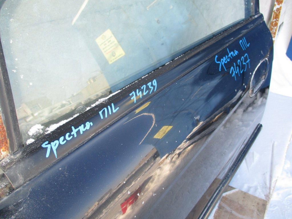 Накладка стекла переднего левого, 800 рублей, Пермь