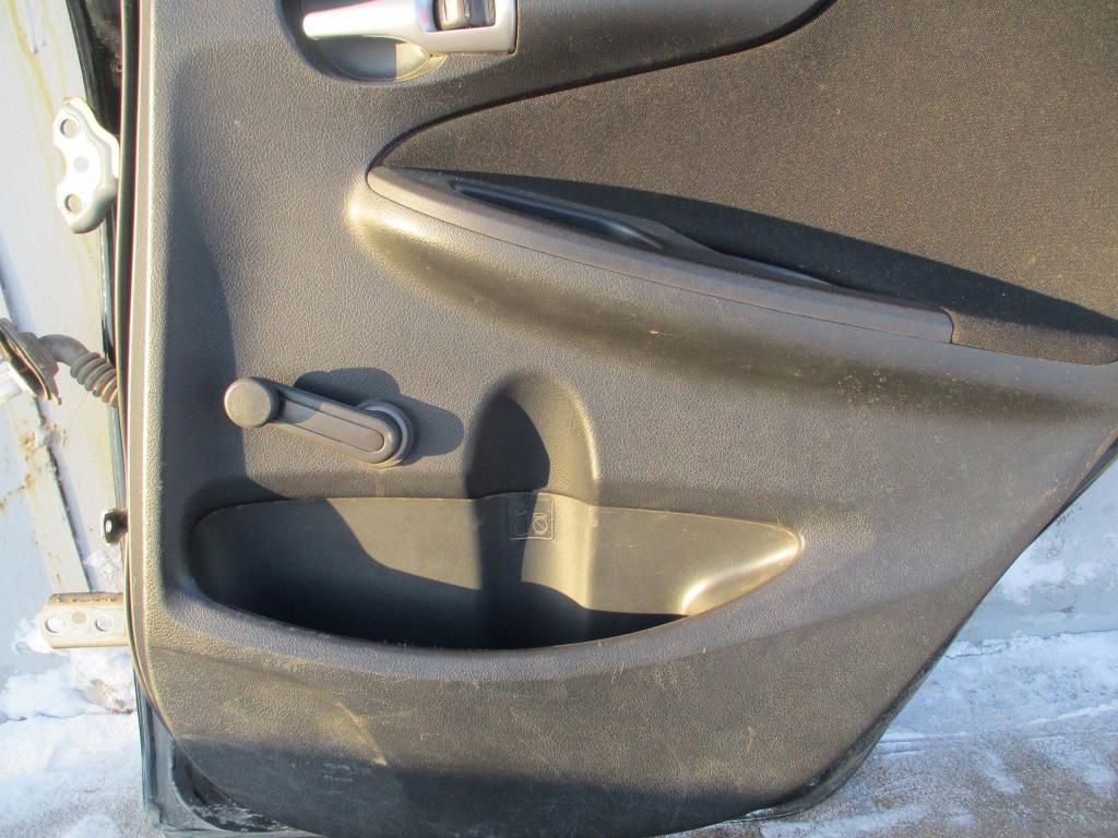 Обшивка двери задней правой, 1000 рублей, Пермь