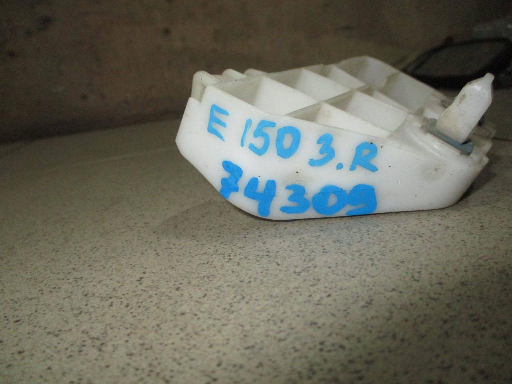 Кронштейн заднего бампера правый, 600 рублей, Пермь