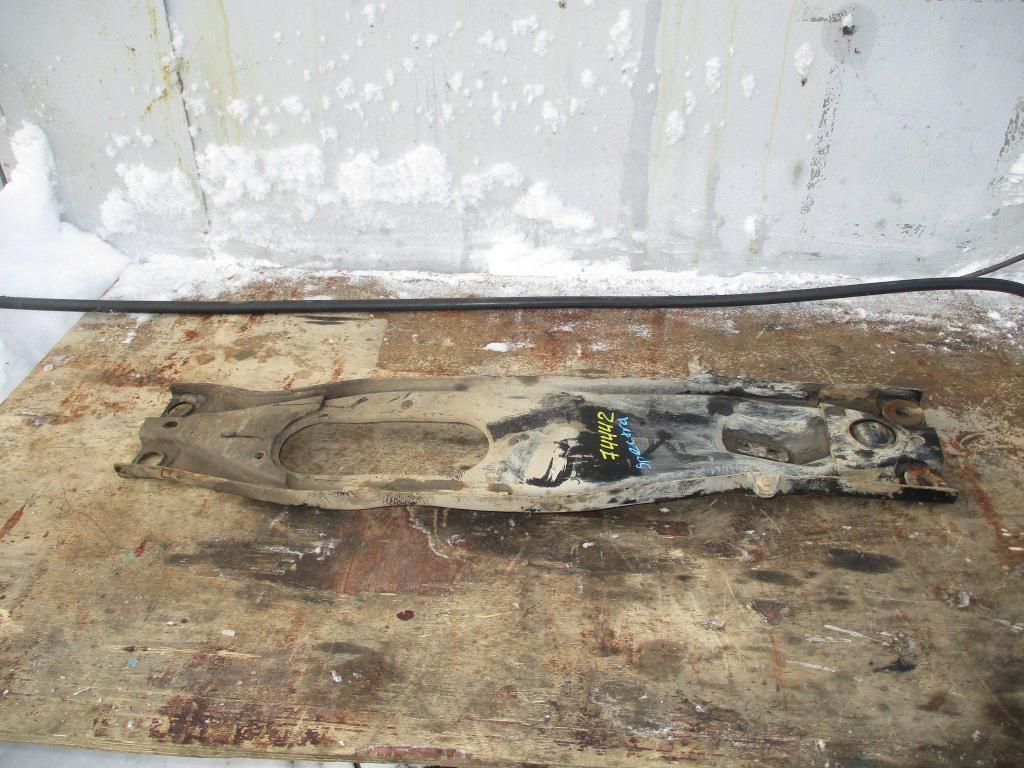 Балка передняя продольная, 1000 рублей, Пермь