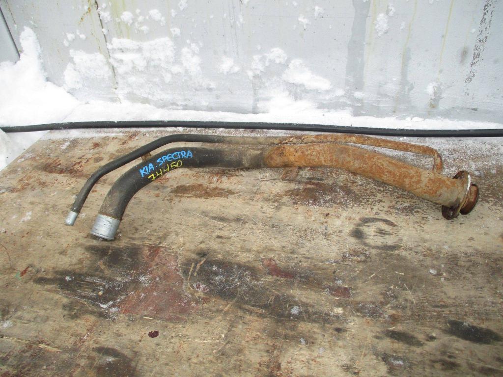 Горловина топливного бака, 1000 рублей, Пермь