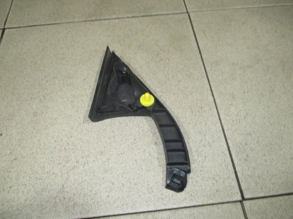 Крышка зеркала внутренняя правая, 500 рублей, Пермь