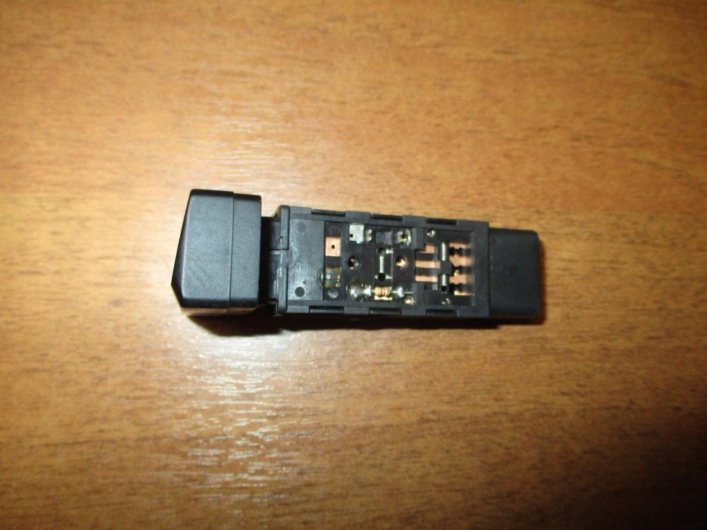 Кнопка обогрева заднего стекла, 500 рублей, Пермь