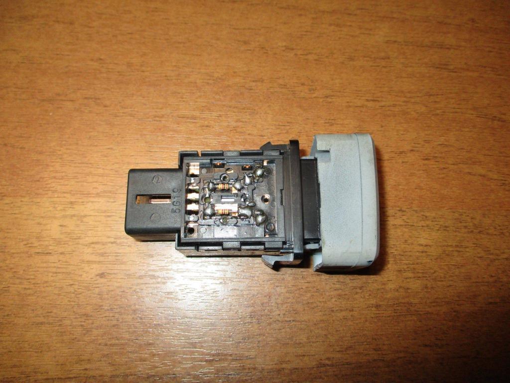 Кнопка противотуманки, 500 рублей, Пермь