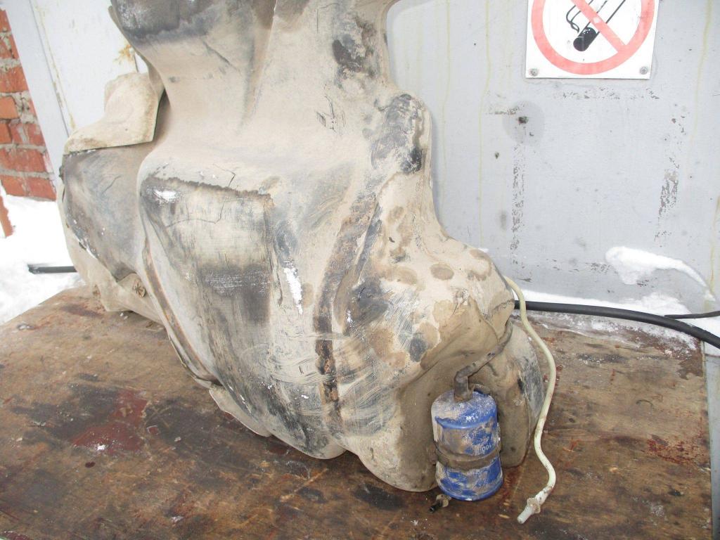 Бак топливный, 2000 рублей, Пермь