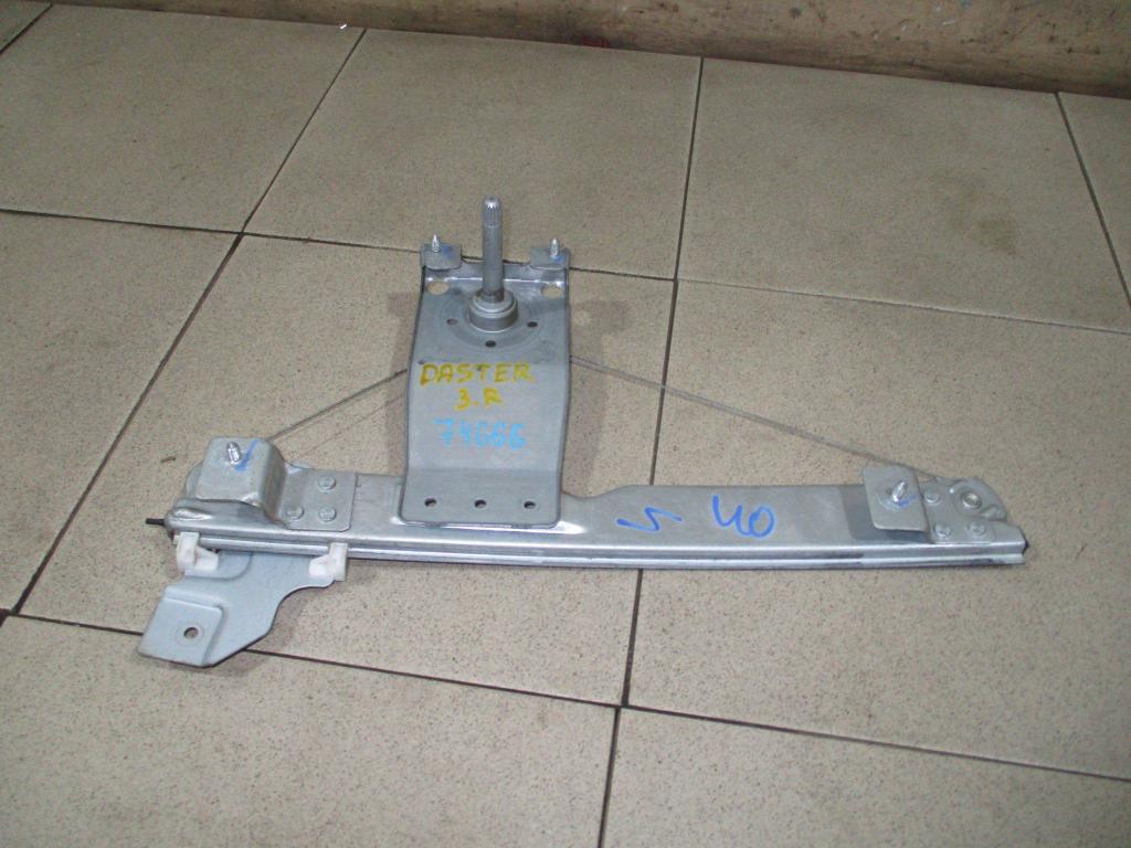 Стеклоподъемник механический задний правый, 500 рублей, Пермь