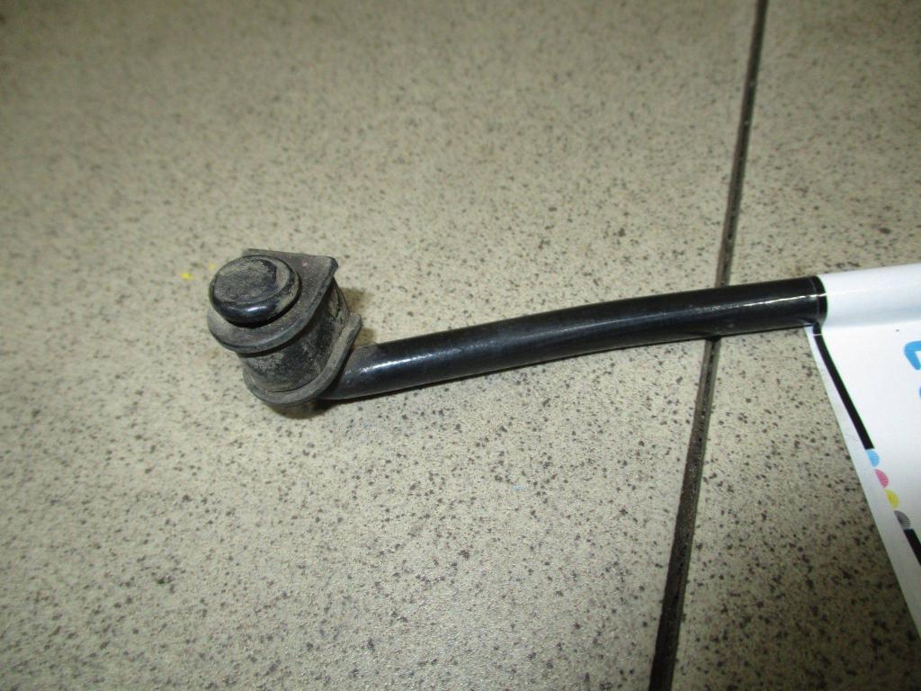 Держатель капота, 500 рублей, Пермь