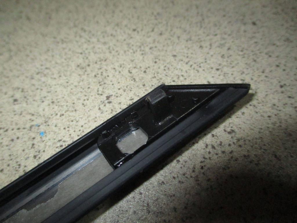 Молдинг передней левой двери, 2500 рублей, Пермь