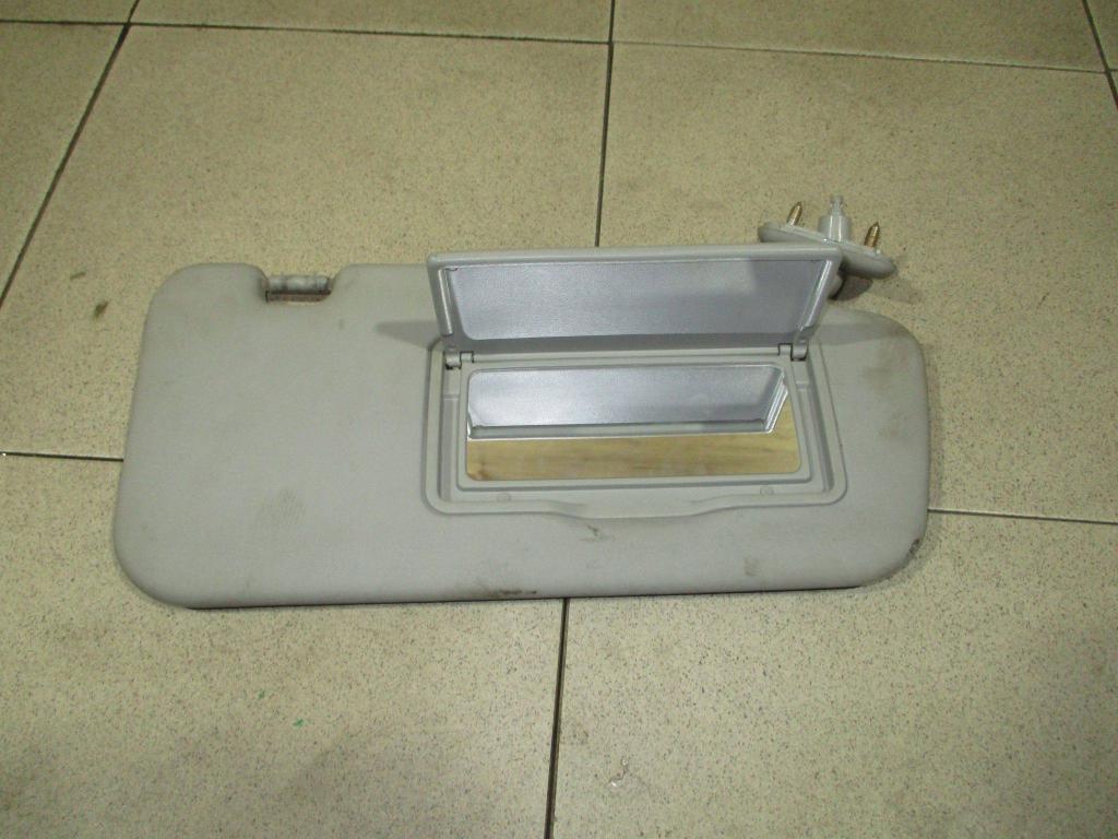 Козырек солнцезащитный правый, 1000 рублей, Пермь