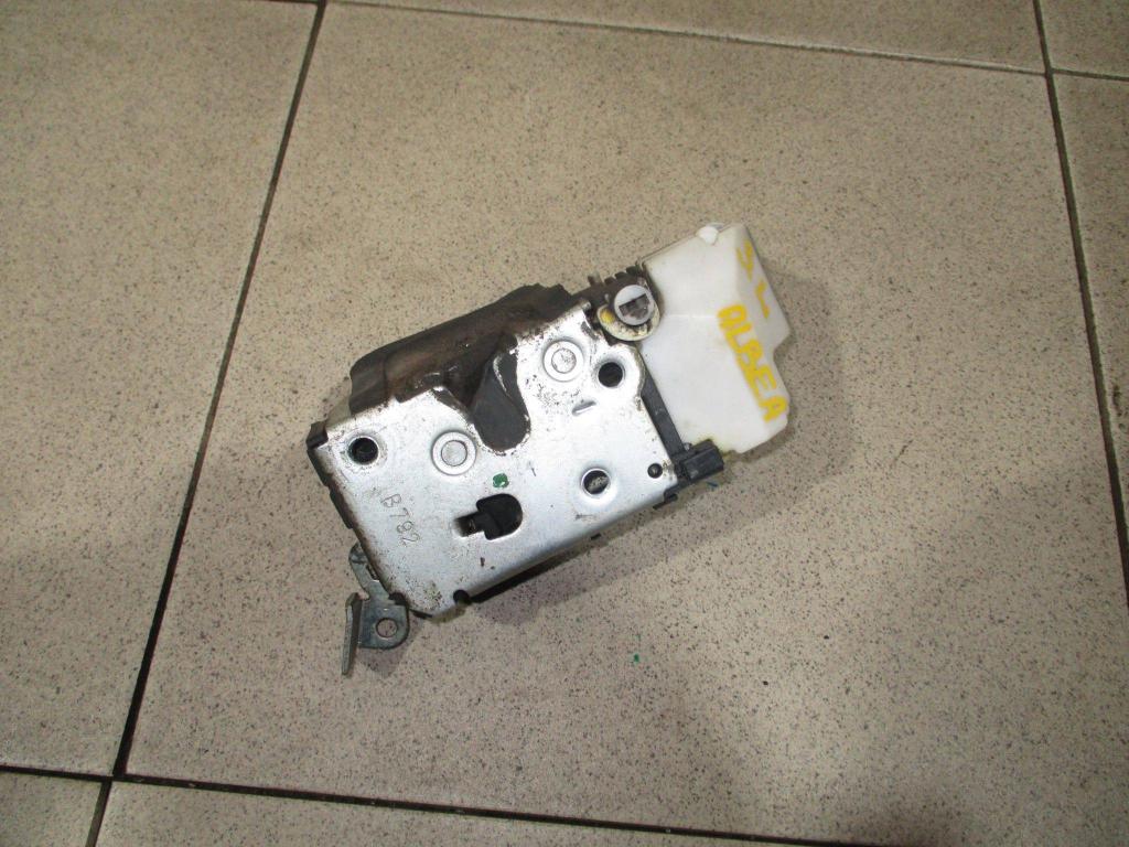 Замок двери задней левой, 500 рублей, Пермь