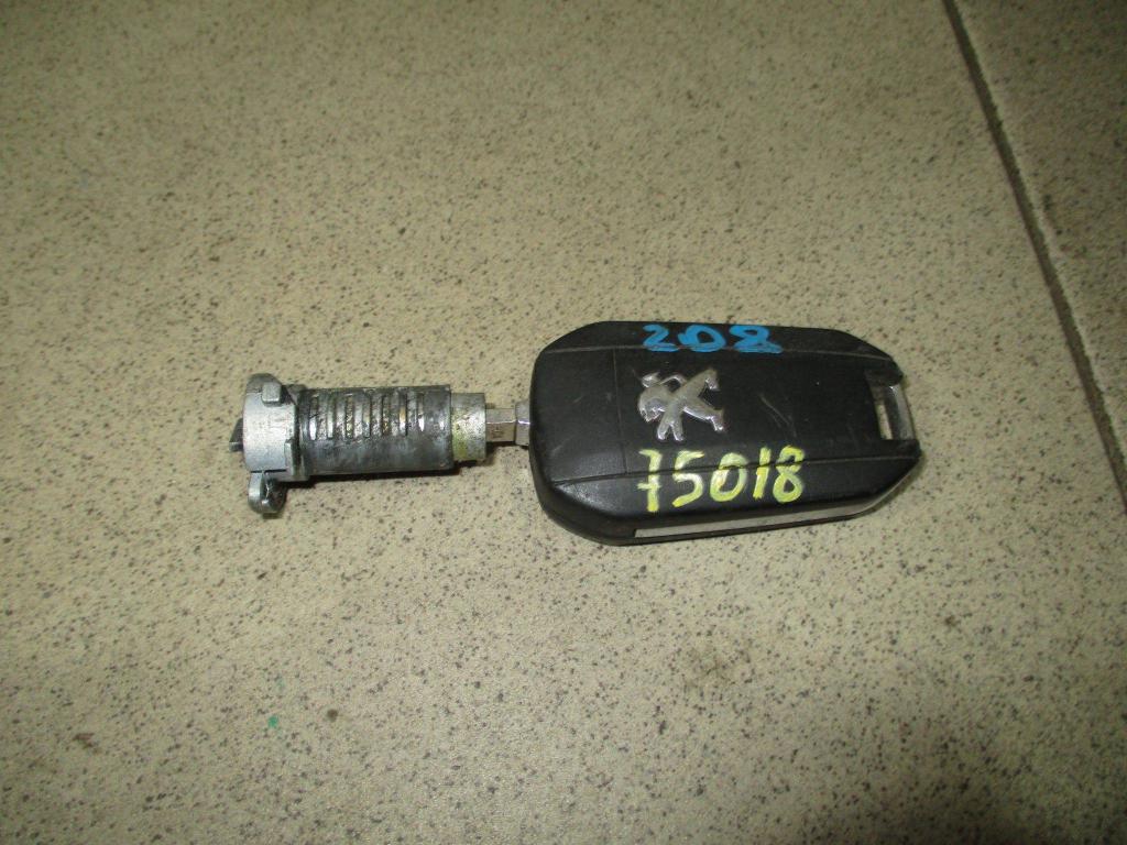 Вставка замка зажигания с ключом, 1500 рублей, Пермь