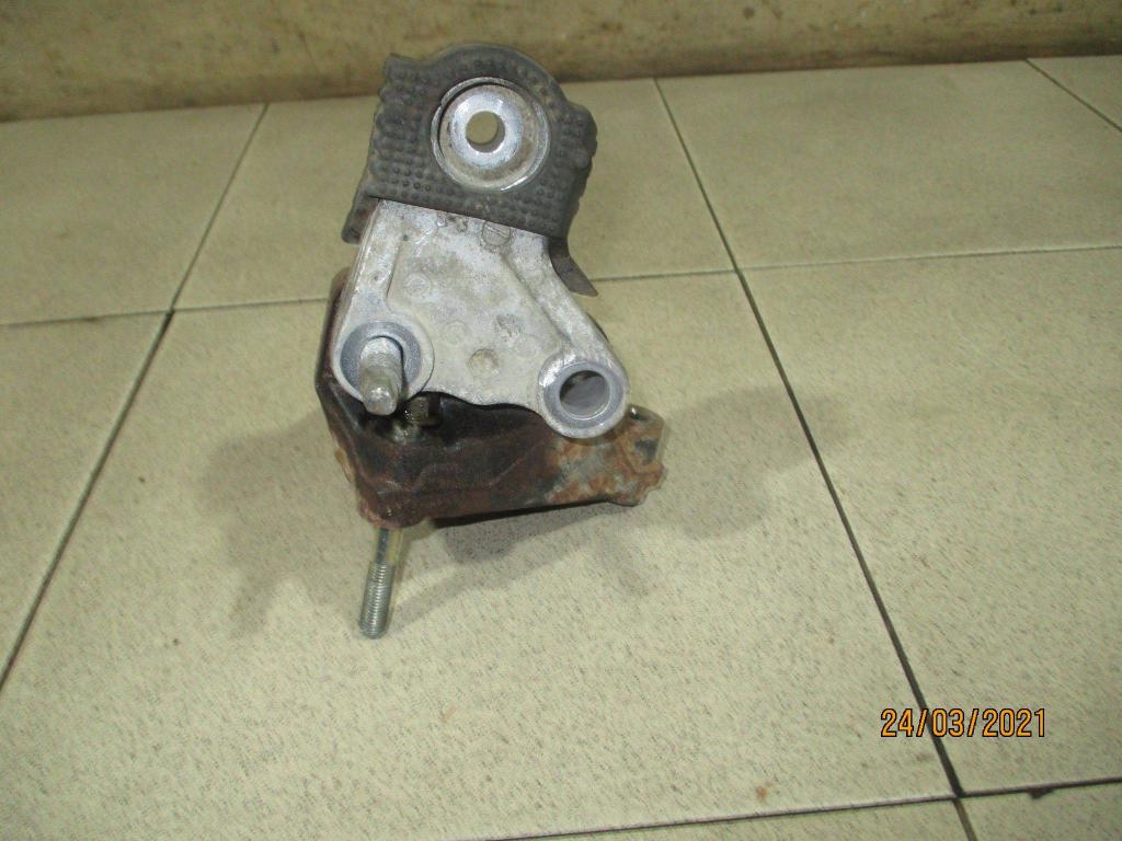 Кронштейн двигателя правый, 700 рублей, Пермь