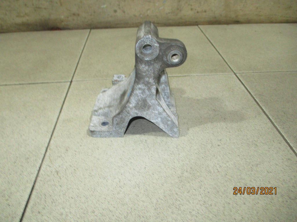 Кронштейн генератора, 500 рублей, Пермь