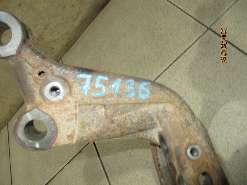 Кулак поворотный передний правый, 2500 рублей, Пермь