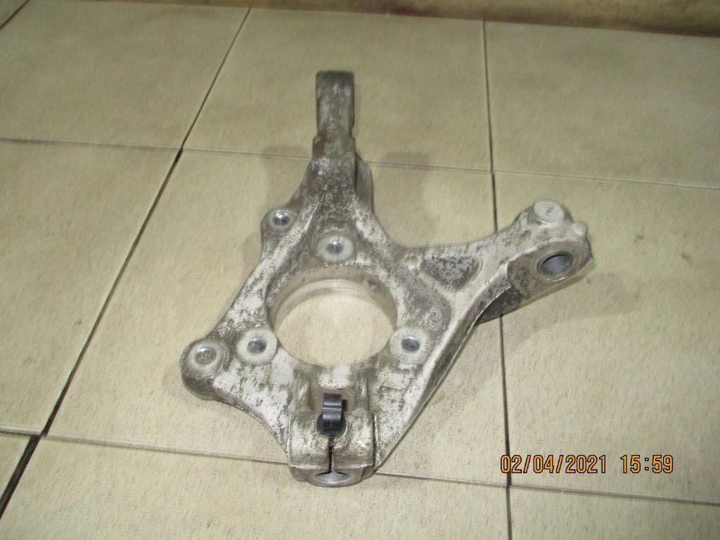 Кулак поворотный передний правый, 2000 рублей, Пермь