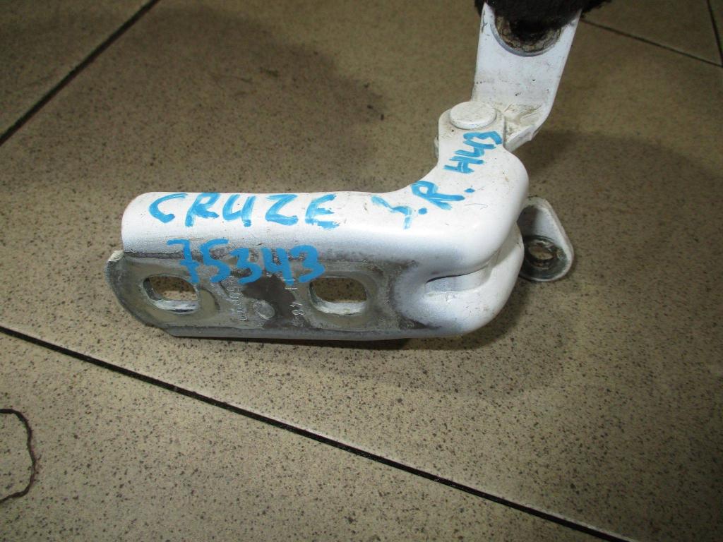 Петля двери задней правой нижняя, 500 рублей, Пермь