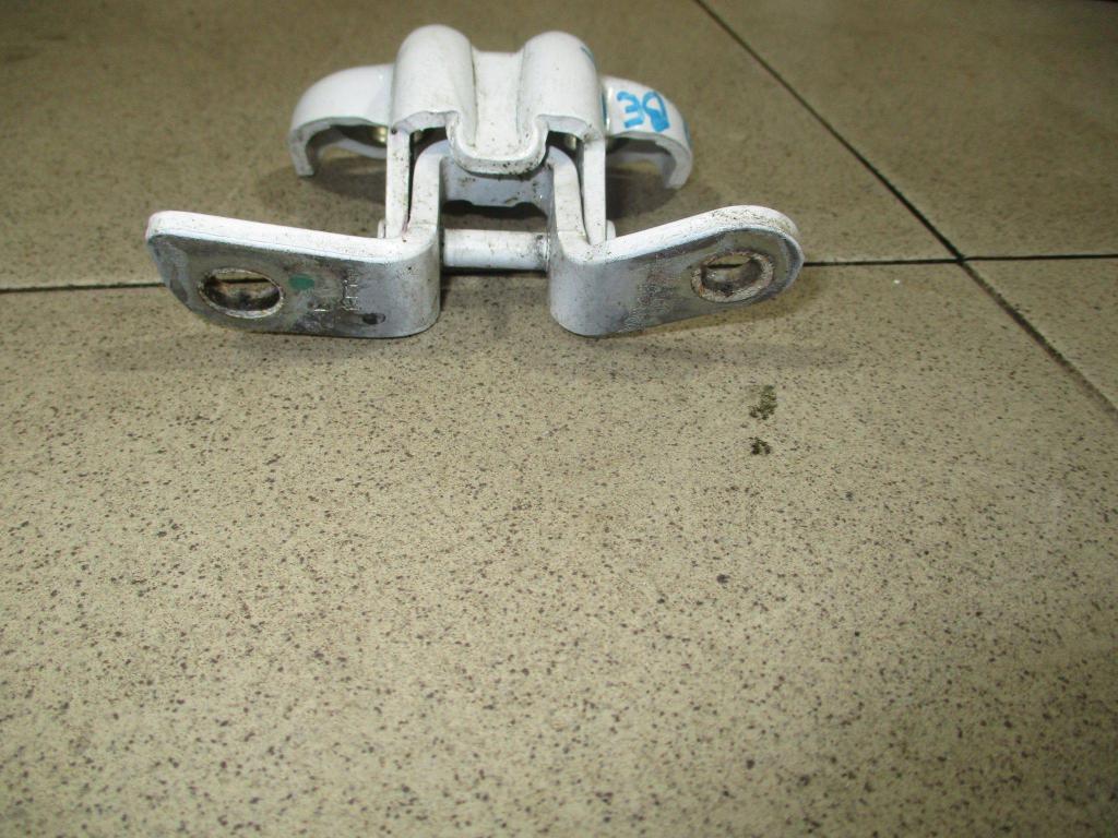 Петля двери задней правой верхняя, 500 рублей, Пермь