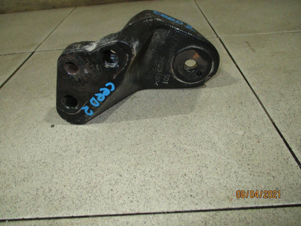 Кронштейн опоры двигателя, 1500 рублей, Пермь