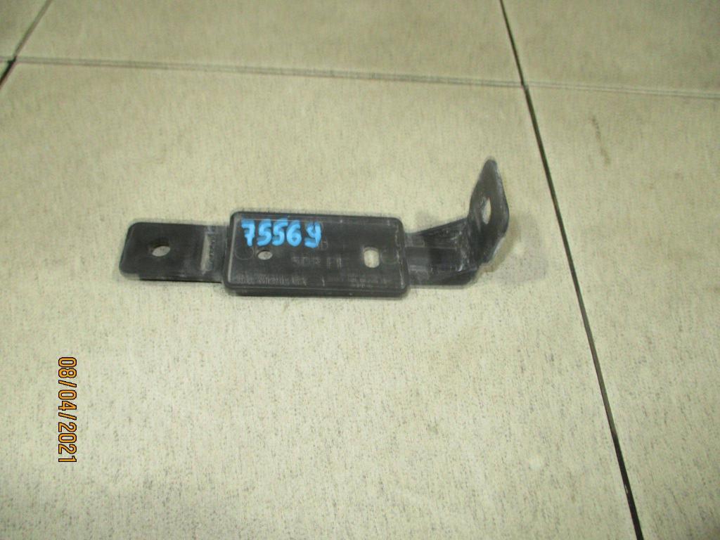 Кронштейн усилителя заднего бампера, 1200 рублей, Пермь