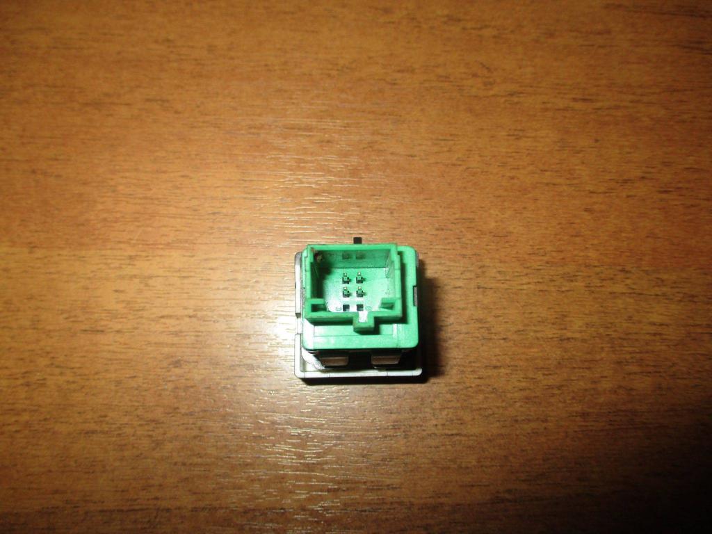 Кнопка центрального замка, 500 рублей, Пермь