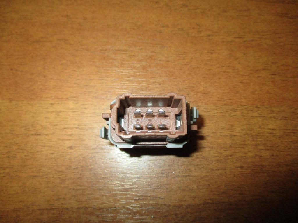 Кнопка обогрева заднего стекла, 500 рублей, Пермь