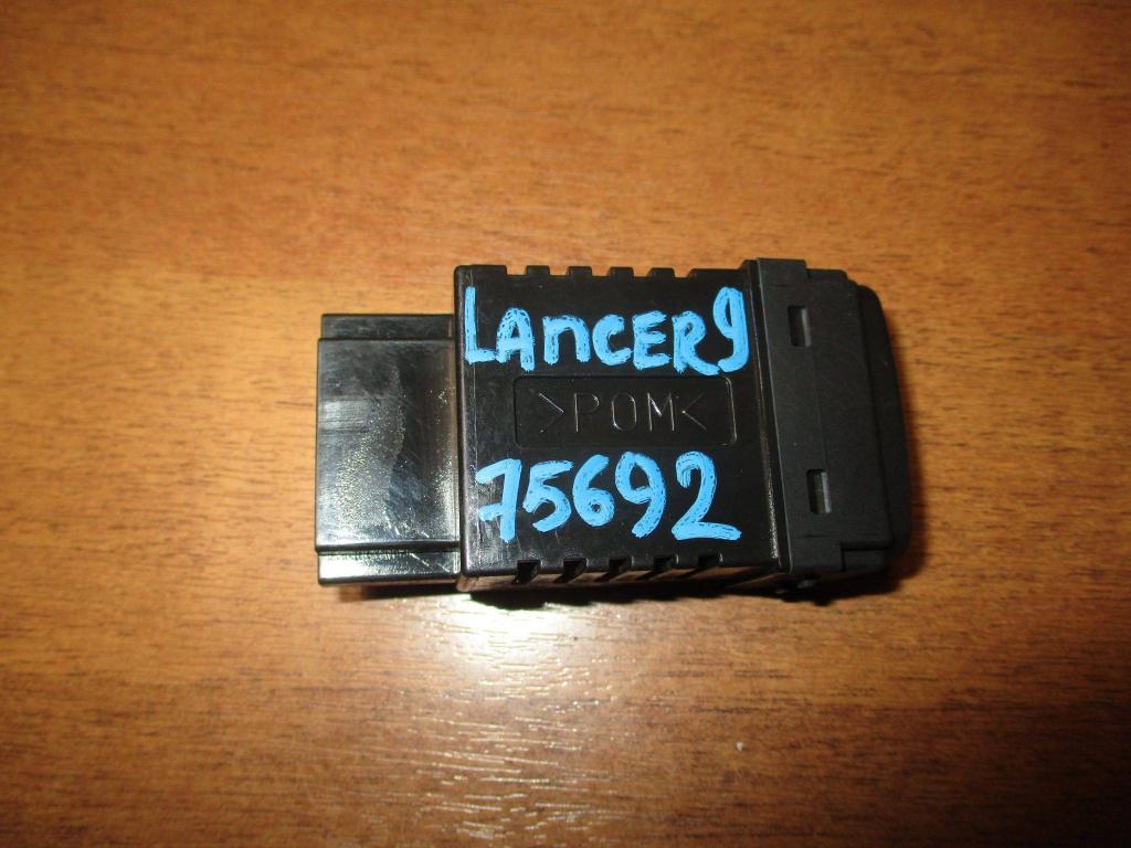 Кнопка освещения панели приборов, 500 рублей, Пермь