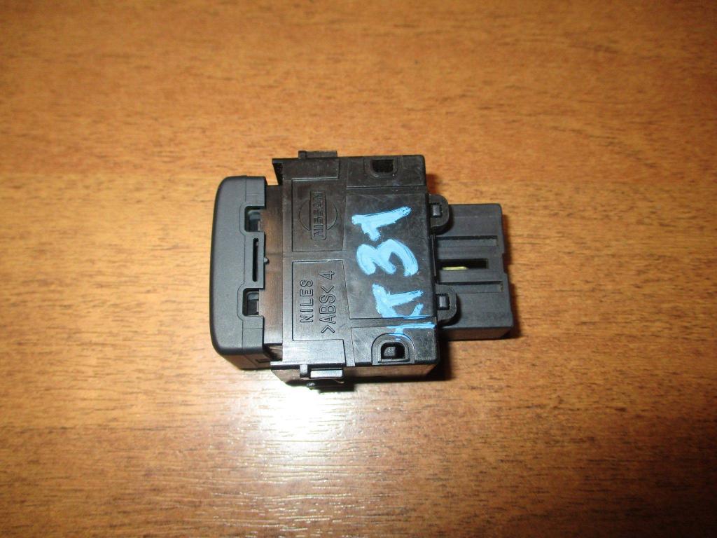 Кнопка омывателя фар, 500 рублей, Пермь